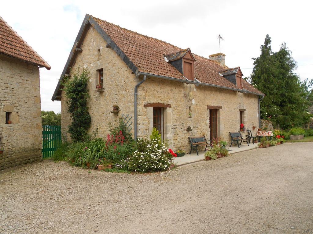 Ferme Manoir La Fiere Bed and Breakfast Sainte-Mère-Église Zewnętrze zdjęcie