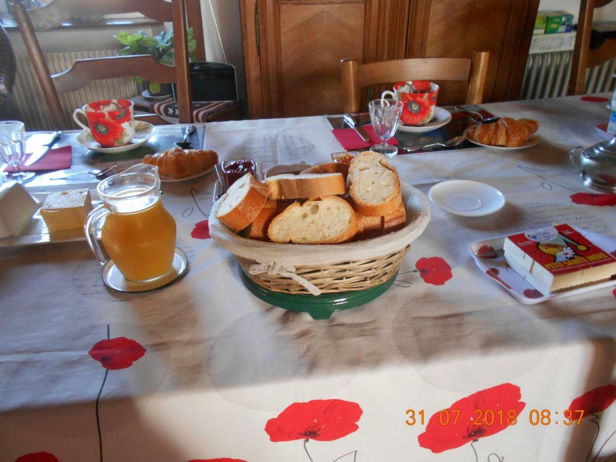 Ferme Manoir La Fiere Bed and Breakfast Sainte-Mère-Église Zewnętrze zdjęcie