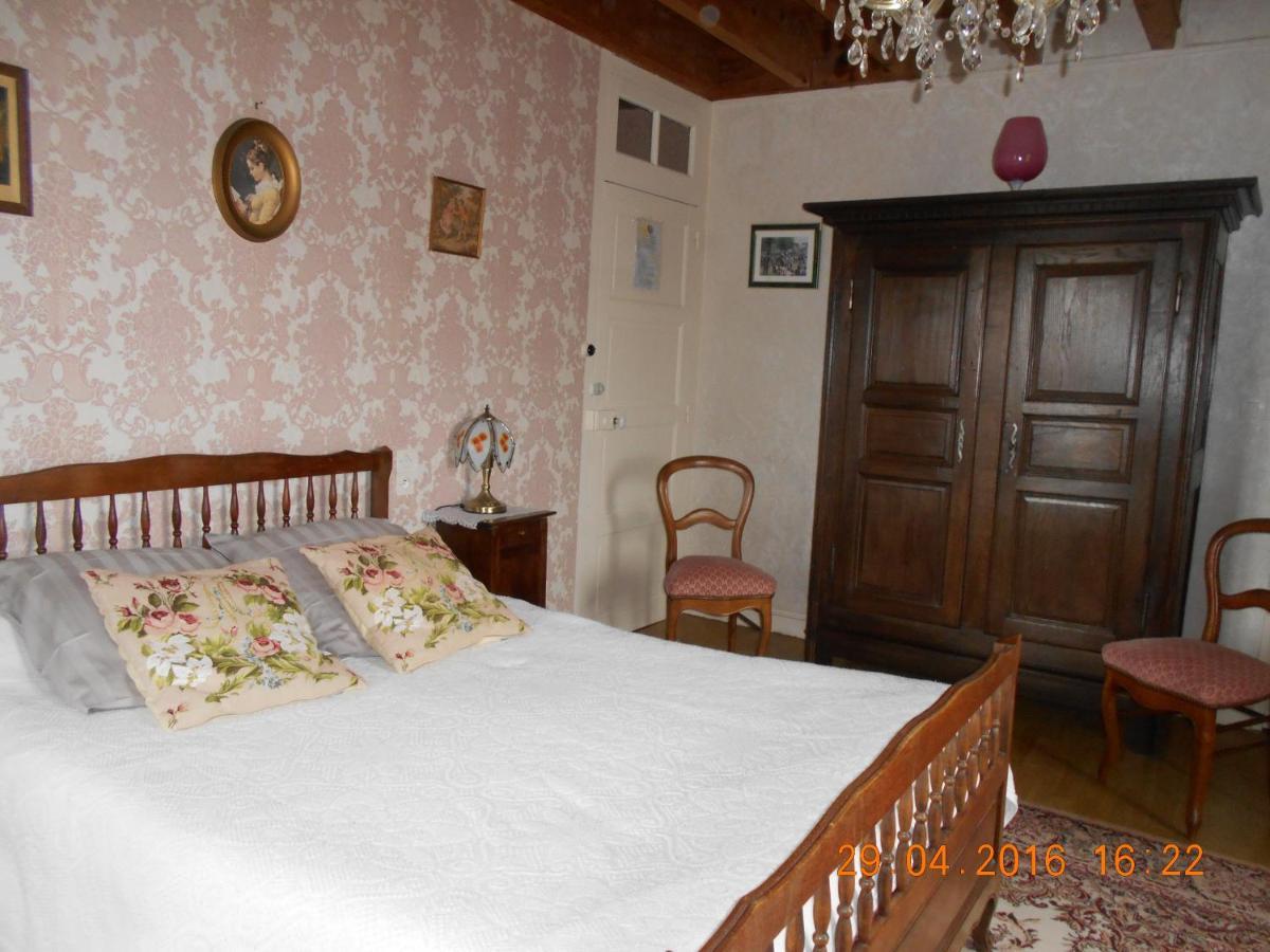 Ferme Manoir La Fiere Bed and Breakfast Sainte-Mère-Église Zewnętrze zdjęcie